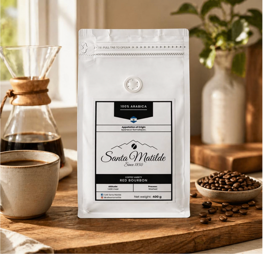 **Café de Especialidad Santa Matilde Red Bourbon en Grano – El Salvador | Proceso Lavado | Origen Único | Denominación de Origen Apaneca-Ilamatepec | Tueste Medio | 400 g | Notas de Ciruela, Chocolate y Taza Limpia | 100 % Arábica SHG**